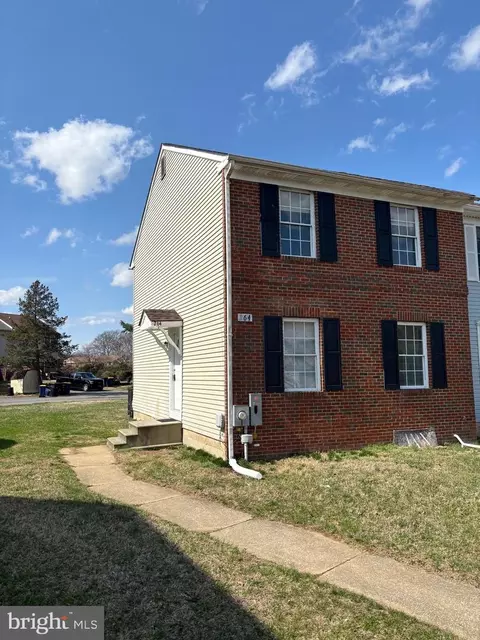 264 Green Blade Dr, Dover, DE 19904