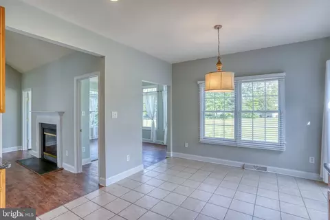 Entry Way - 266 Stone Ridge Dr, Dover, DE 19901 photo 7 of 7