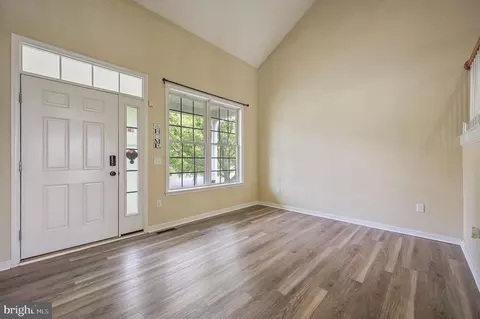 Entry Way - 554 Phillips Dr, Magnolia, DE 19962 photo 2 of 6
