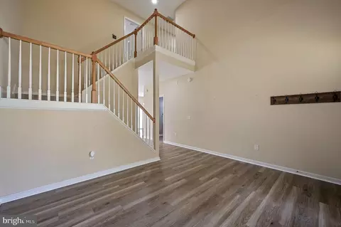 Living - 554 Phillips Dr, Magnolia, DE 19962 photo 1 of 4