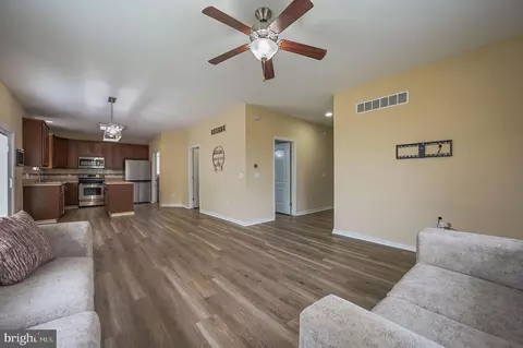 Entry Way - 554 Phillips Dr, Magnolia, DE 19962 photo 3 of 6