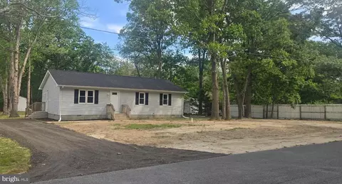 626 Cloverfield Ln, Harrington, DE 19952