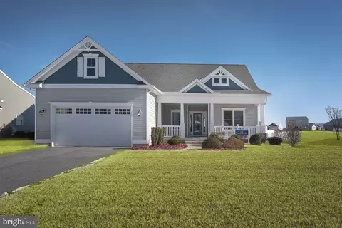70 River Run Blvd, Felton, DE 19943