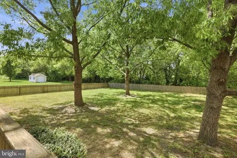 Exterior - 81 Jillian Ct, Dover, DE 19901 photo 4 of 9
