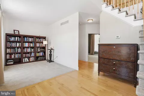 Entry Way - 81 Jillian Ct, Dover, DE 19901 photo 4 of 14