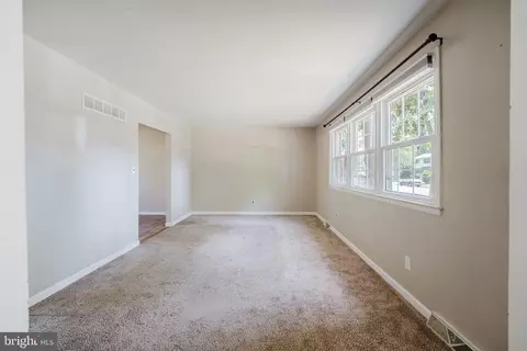 Living - 361 Kesselring Ave, Dover, DE 19904 photo 1 of 4