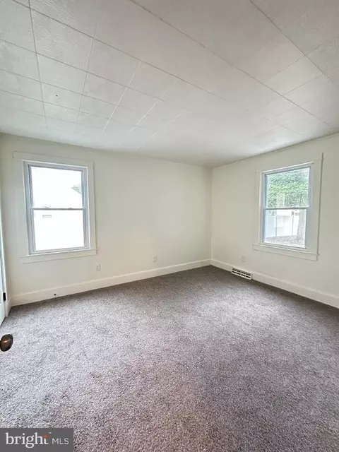 Bedroom - 822 White Oak Rd, Dover, DE 19901 photo 2 of 2
