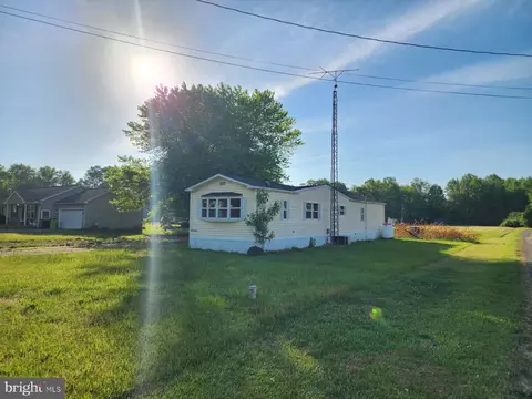 7386 Pearsons Corner Rd, Dover, DE 19904