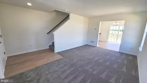Entry Way - 235 Doylestown Rd, Smyrna, DE 19977 photo 2 of 19