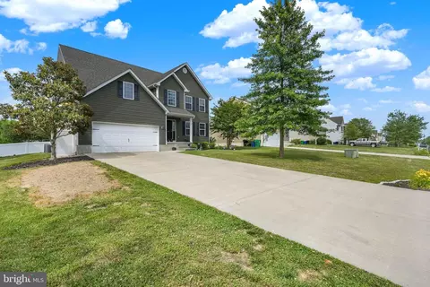 785 W Birdie Ln, Magnolia, DE 19962