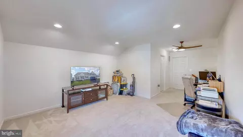 Entry Way - 34 Bristle Cone Ct, Dover, DE 19904 photo 10 of 14