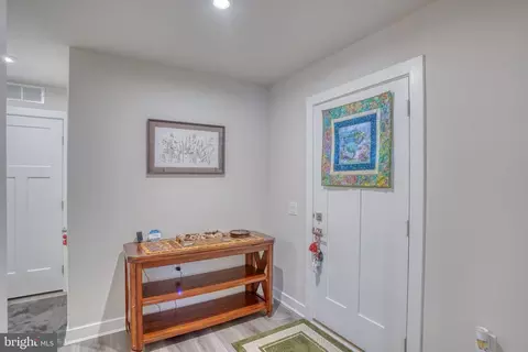 Entry Way - 401 Alezach Dr, Dover, DE 19901 photo 4 of 8