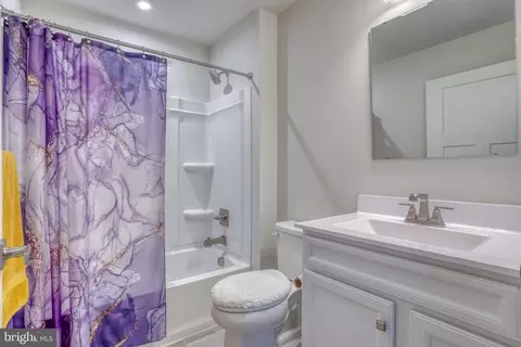Bath - 401 Alezach Dr, Dover, DE 19901 photo 1 of 1