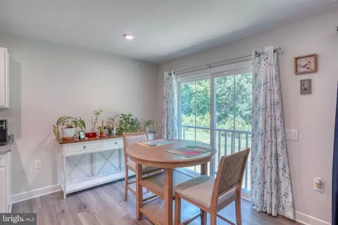 Dining - 401 Alezach Dr, Dover, DE 19901 photo 2 of 2