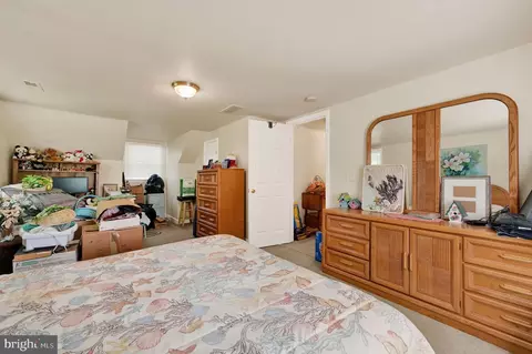 Bedroom - 7141 Pearsons Corner Rd, Dover, DE 19904 photo 6 of 6