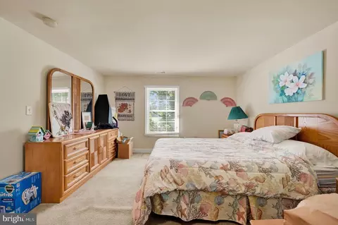 Bedroom - 7141 Pearsons Corner Rd, Dover, DE 19904 photo 5 of 6