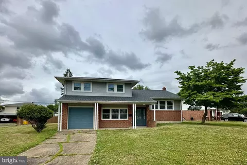 872 Westview Ter, Dover, DE 19904