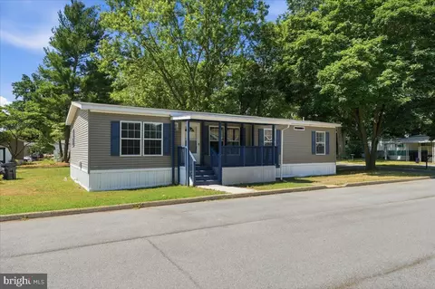 340 Jean Bradley Cir #702, Frederica, DE 19946