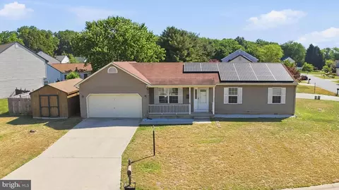 1 Crosley Ct, Dover, DE 19904