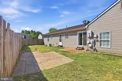 Exterior - 1 Crosley Ct, Dover, DE 19904 photo 2 of 5