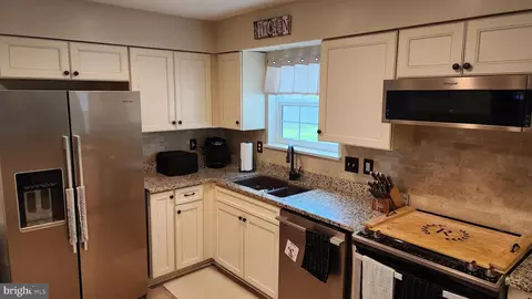 Kitchen - 1228 Andrew Dr, Dover, DE 19904 photo 2 of 2