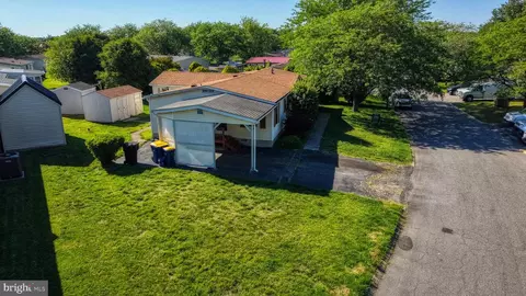 View/Area - 60 Primrose Dr E, Dover, DE 19901 photo 1 of 14
