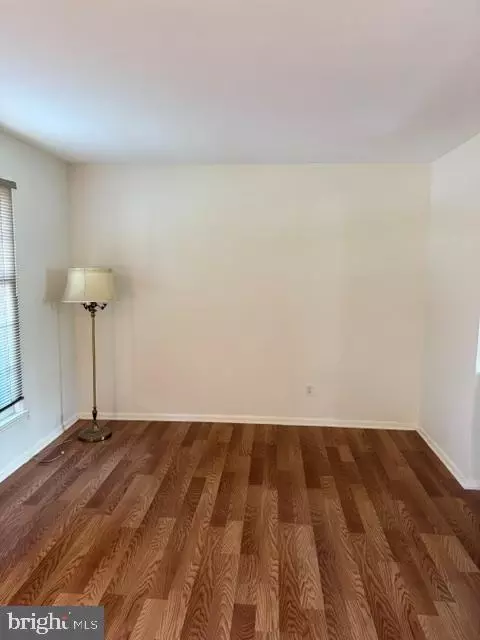 Living - 2014 S State St, Dover, DE 19901 photo 1 of 2