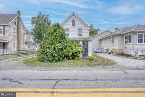 Other - 257 Front St, Leipsic, DE 19901 photo 1 of 11