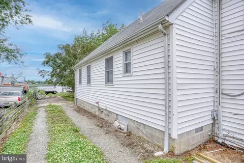 Other - 257 Front St, Leipsic, DE 19901 photo 10 of 11