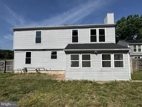 Exterior - 13 Crown Cir, Dover, DE 19901 photo 7 of 9