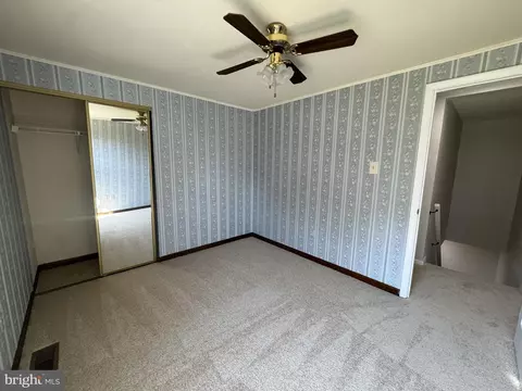 Bedroom - 13 Crown Cir, Dover, DE 19901 photo 1 of 8