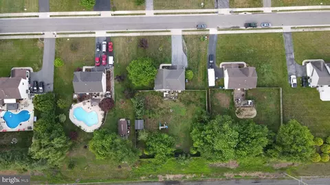 View/Area - 273 W Darby Cir, Dover, DE 19904 photo 1 of 7
