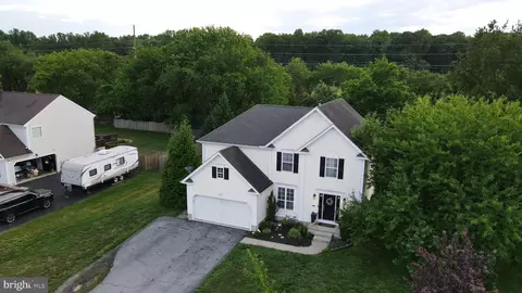 View/Area - 273 W Darby Cir, Dover, DE 19904 photo 2 of 7