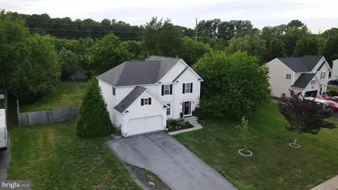 View/Area - 273 W Darby Cir, Dover, DE 19904 photo 4 of 7
