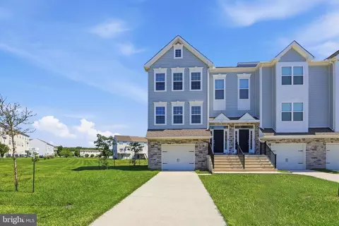 121 Lexington Pl, Dover, DE 19901