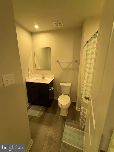 Bath - 127 Garnet Dr, Dover, DE 19904 photo 2 of 2