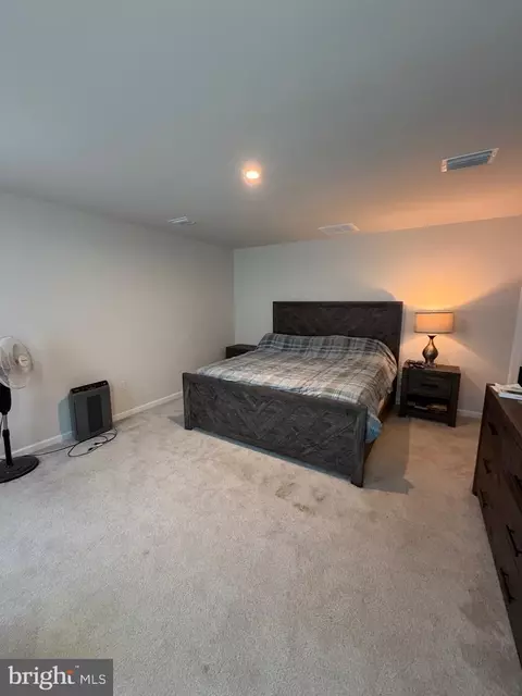 Bedroom - 127 Garnet Dr, Dover, DE 19904 photo 1 of 4