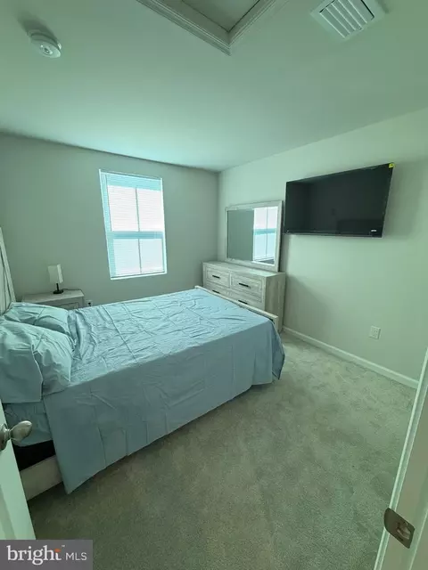 Bedroom - 127 Garnet Dr, Dover, DE 19904 photo 2 of 4