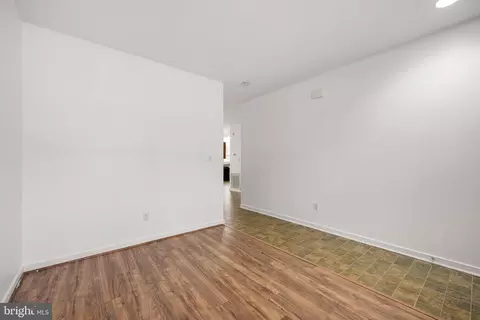 Entry Way - 42 Mer Way, Dover, DE 19901 photo 5 of 8
