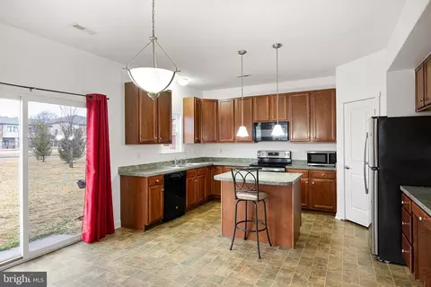 Kitchen - 42 Mer Way, Dover, DE 19901 photo 1 of 3