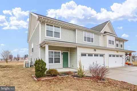Exterior - 42 Mer Way, Dover, DE 19901 photo 2 of 4