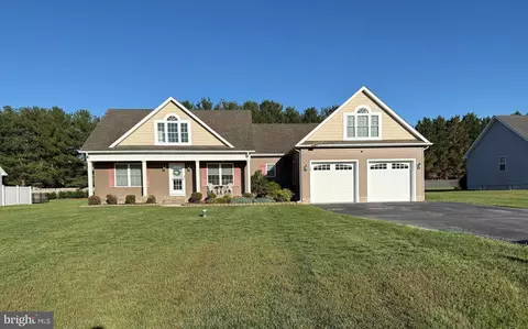 80 Greenbrook Dr, Milford, DE 19963