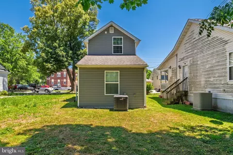 Exterior - 38 S Queen St, Dover, DE 19904 photo 1 of 1