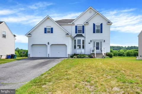 370 Belfry Dr, Felton, DE 19943