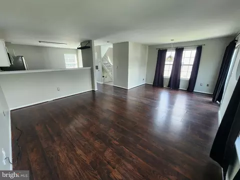 Living - 348 W Wind Dr, Dover, DE 19901 photo 1 of 3