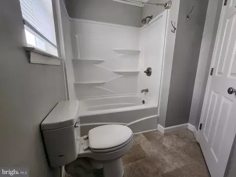 Bath - 348 W Wind Dr, Dover, DE 19901 photo 1 of 1