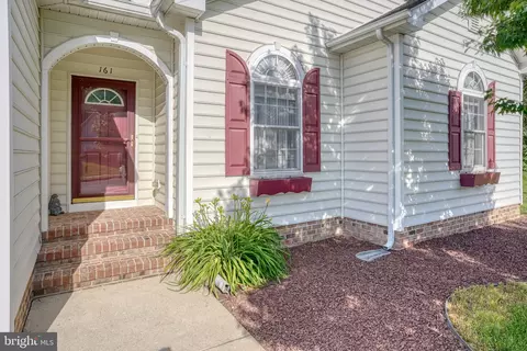 Exterior - 161 Maple Glen Dr, Dover, DE 19904 photo 2 of 5