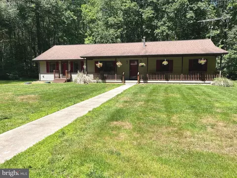 979 Barney Jenkins Rd, Felton, DE 19943