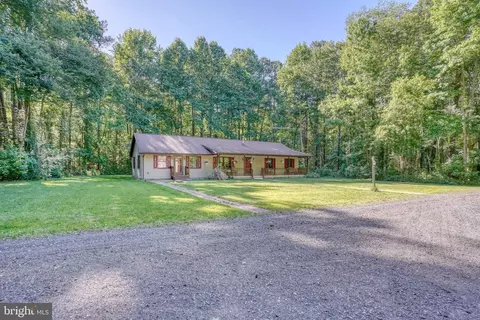 979 Barney Jenkins Rd, Felton, DE 19943