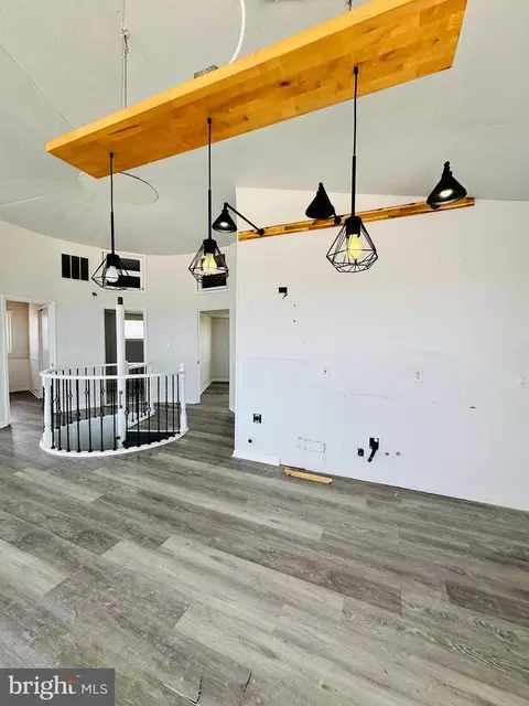Entry Way - 35 S Sandpiper Dr, Dover, DE 19901 photo 2 of 5
